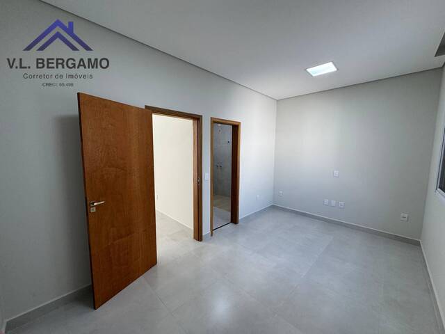 Casa para Venda em Indaiatuba - 4